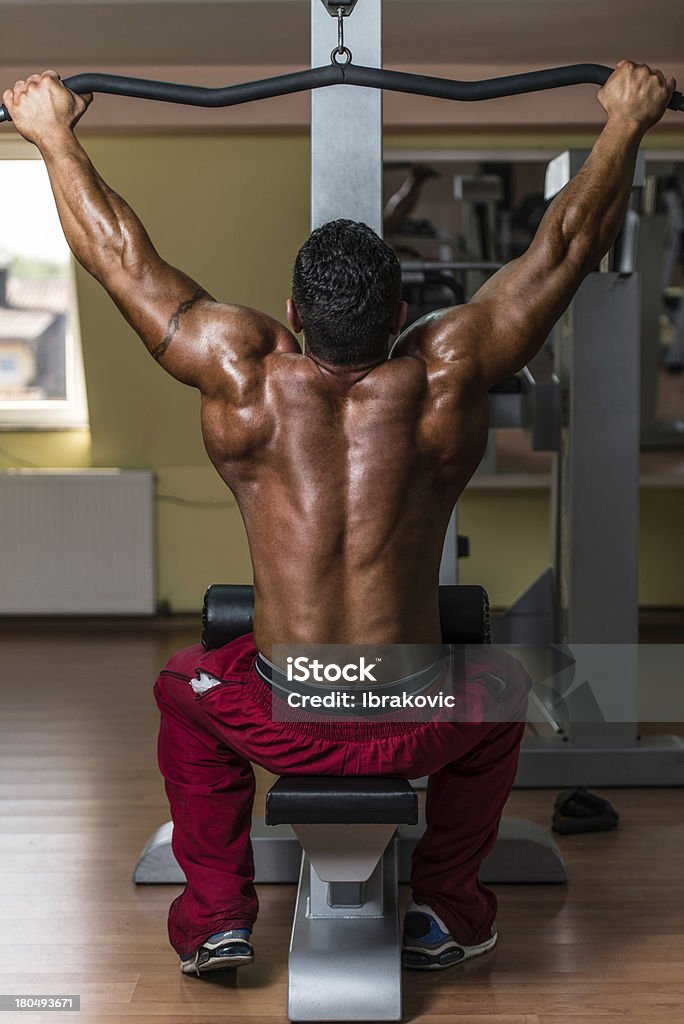 Schöne Singer Übung dem Rücken - Lizenzfrei Aktiver Lebensstil Stock-Foto