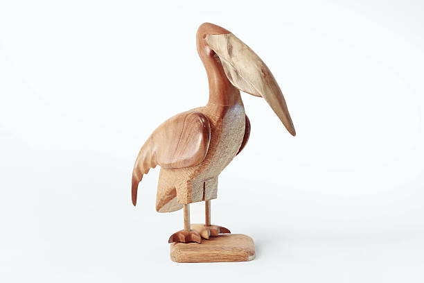 istock Pelican Wooden Sculpture 180504012