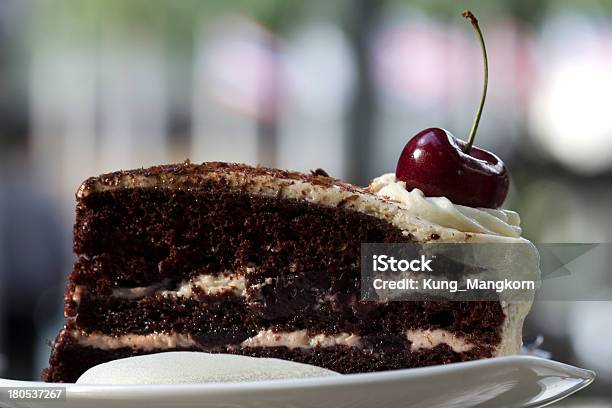 ブラックフォレストケーキ - アイシングのストックフォトや画像を多数ご用意 - アイシング, アウトフォーカス, カラー画像