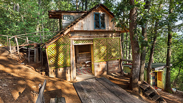 istock Wooden house 180539015