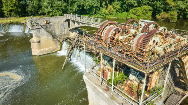 Water flow through the gate on the old dam.