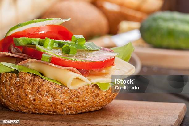 Foto de Sandwich Sanduíche e mais fotos de stock de Agricultor - Agricultor, Alface, Alho