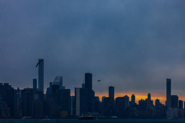 Manhattan sunset seen from Brooklyn, New York City, USA
