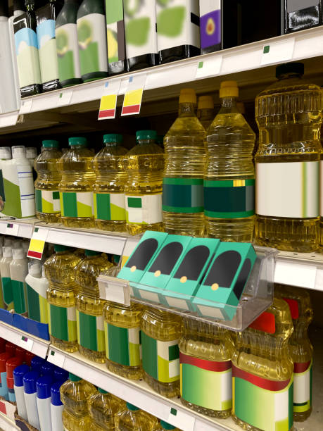 istock Oil on shelf at supermarket 1806213923