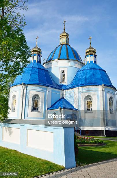 Foto de Igreja Ortodoxa Do Ukrainian Cidade Novovolynsk e mais fotos de stock de Antigo - Antigo, Arcaico, Arquitetura