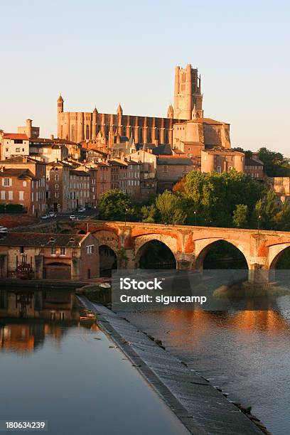 Sainte Cecile Catedral De Supervisionar Tarn Rio Albi França - Fotografias de stock e mais imagens de Albi