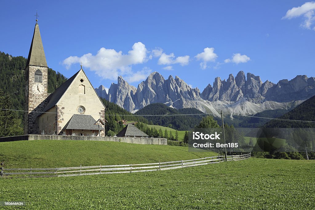 Villnoss Valley - Photo de Dolomites libre de droits