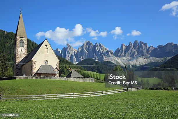 Photo libre de droit de Villnoss Valley banque d'images et plus d'images libres de droit de Dolomites - Dolomites, Haut-Adige, Horizontal