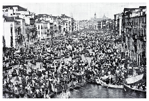 Gondolas on the Canale Grande Venice
Original edition from my own archives
Source : 1894-95 NATURA ED ARTE