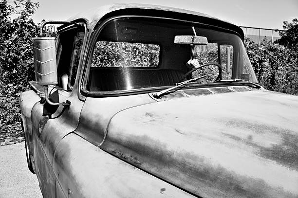 istock The battered old pick up truck ready for restoration 180658312