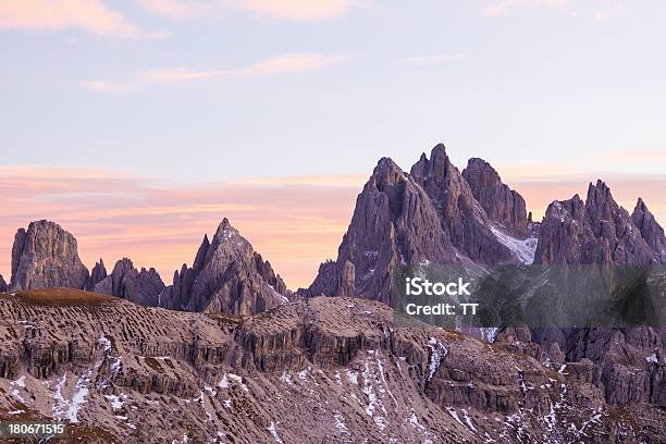 Dolomiten In Alpenglühen Stockfoto und mehr Bilder von Abenddämmerung - Abenddämmerung, Alpen, Alpenglühen