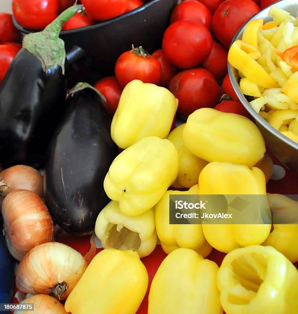 Много Овощей — стоковые фотографии и другие картинки Баклажан - Баклажан, Варенье, Вертикальный