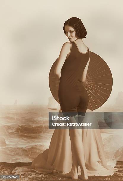 1920 년대 아가씨 Girlart 데코 스타일 고풍스런에 대한 스톡 사진 및 기타 이미지 - 고풍스런, 복고풍, 수영복