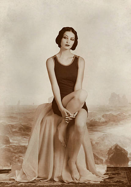 istock Flapper girl.Art Deco style. 180697738