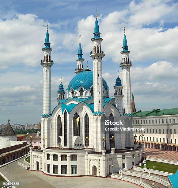 Meczet Koulsharif - zdjęcia stockowe i więcej obrazów Architektura - Architektura, Architektura islamu, Bezchmurne niebo