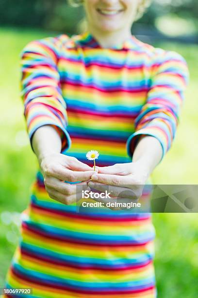 Photo libre de droit de Fleur De Marguerite banque d'images et plus d'images libres de droit de Adulte - Adulte, Agriculture, Anthémis