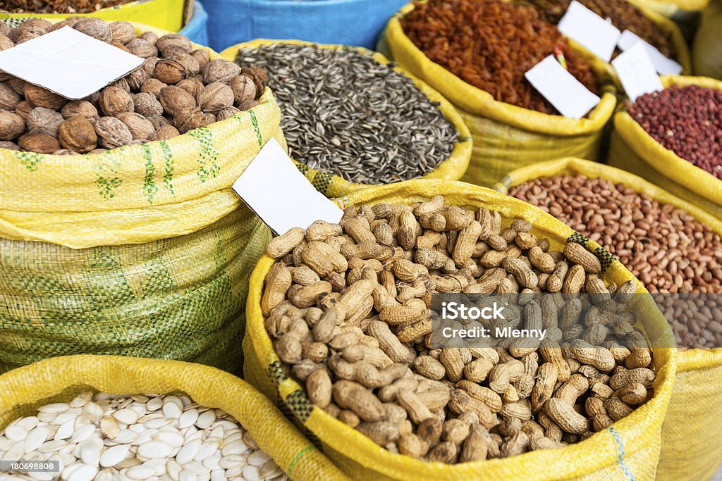 Nüsse Taschen am Marktstand - Lizenzfrei Afrika Stock-Foto