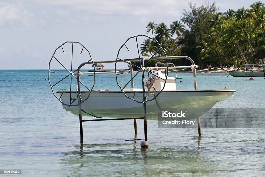 Barco de pescadores - Foto de stock de Agua libre de derechos