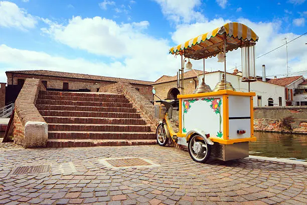Ice cream cart. Italy.