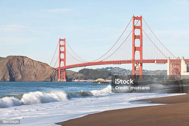 Photo libre de droit de Golden Gate Bridge banque d'images et plus d'images libres de droit de Californie - Californie, Golden Gate Bridge, Haut-lieu touristique international