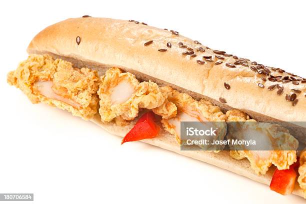 Sándwich Con Pollo Foto de stock y más banco de imágenes de Alimento - Alimento, Aperitivo - Plato de comida, Barra de pan francés