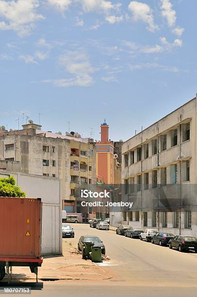 Photo libre de droit de Casablanca Clubs Street banque d'images et plus d'images libres de droit de Antihygiénique - Antihygiénique, Appartement, Balcon