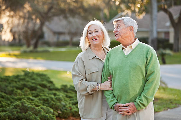 istock Senior couple outside home 180707386