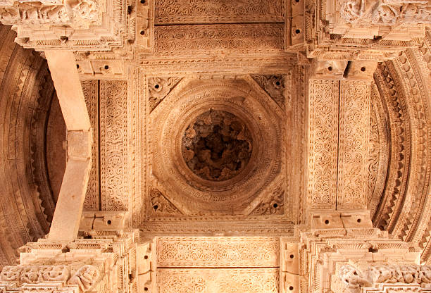 istock Sas Bahu Temple in Gwalior Fort. 180708288