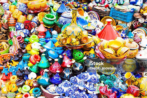 モロッコの陶器のお土産 - カラー画像のストックフォトや画像を多数ご用意 - カラー画像, モロッコ, 商売場所 市場