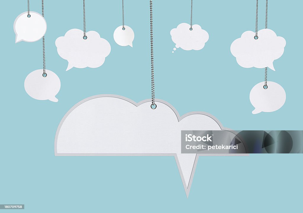 Hanging discurso burbujas - Foto de stock de Alambre libre de derechos