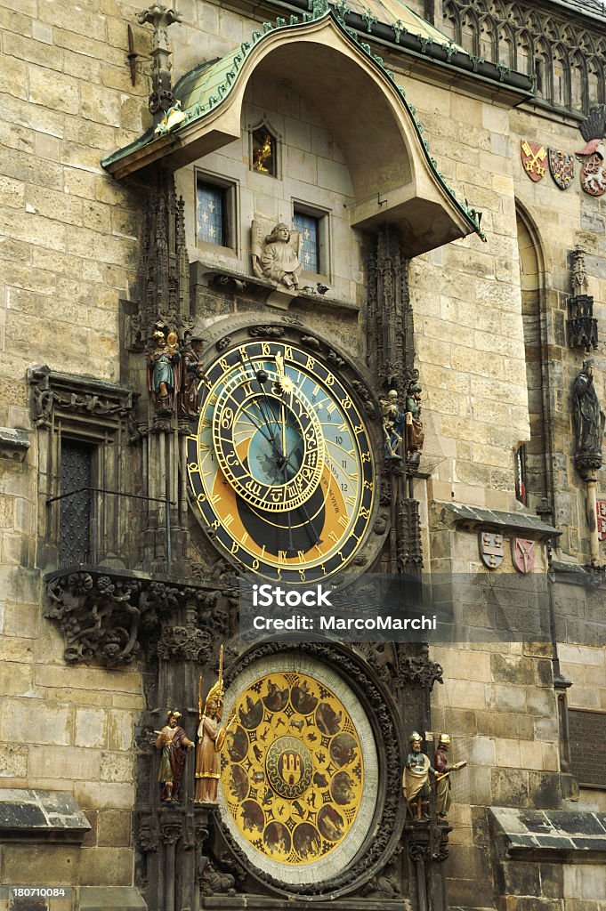 Reloj astronómico de praga - Foto de stock de Antiguo libre de derechos