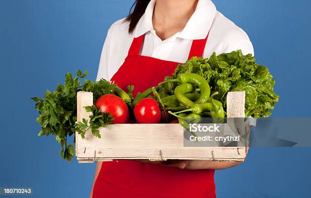 Foto de Farmers Marketvegetais Orgânicos e mais fotos de stock de Abobrinha - Abobrinha, Adulto, Alimentação Saudável