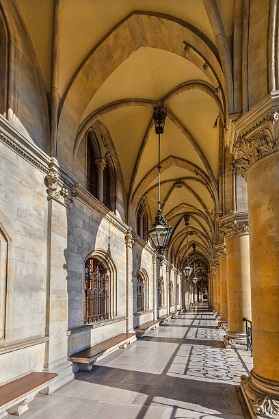 istock Rathaus - Vienna City Hall 180711279