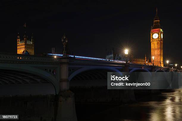 Foto de Ponte De Westminster E O Parlamento Londres e mais fotos de stock de Alto - Altura Humana - Alto - Altura Humana, Alto - Descrição Geral, Antigo