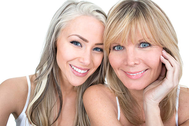 istock mother and daughter beauty 180711845
