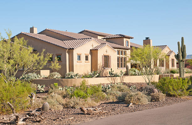 istock Southwestern Pueblo Style Home 180712150