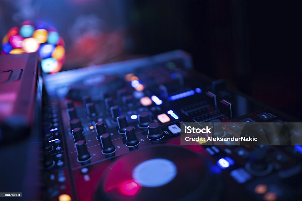 音楽の機器 - DJのロイヤリティフリーストックフォト