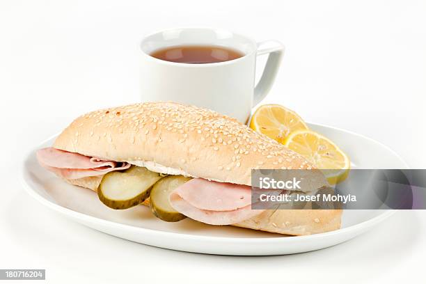 Frühstück Mit Sandwich Stockfoto und mehr Bilder von Baguette - Baguette, Brotsorte, Brötchen