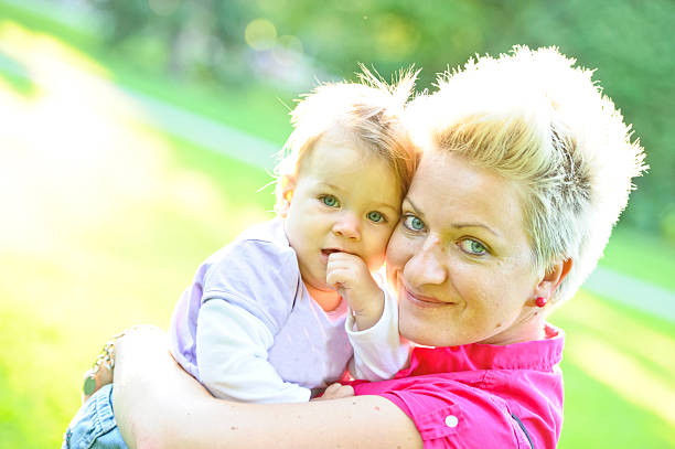 istock Mother and daughter 180717715