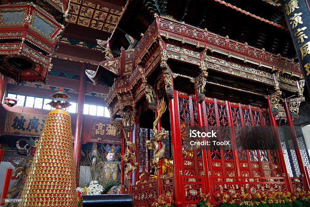 Templo de Lingyin - Foto de stock de Buda royalty-free