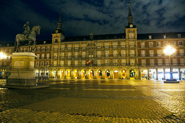 istock Plaza Mayor, Madrid, Spain 180718602