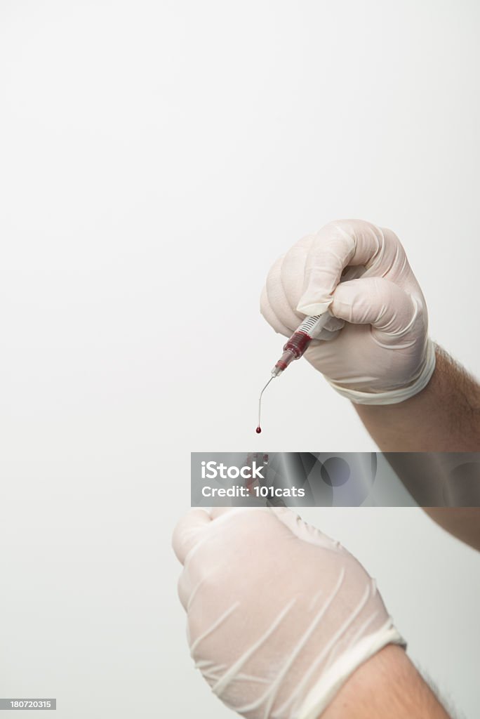 injection veterinary preparing injection in laboratory Activity Stock Photo