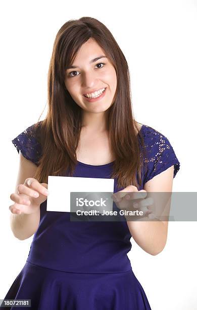 Foto de Jovem Mulher Pensando E Segurando Uma Placa e mais fotos de stock de 20 Anos - 20 Anos, 20-24 Anos, Adolescente