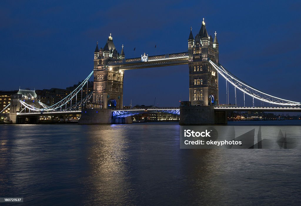 Tower Bridge - Photo de Angleterre libre de droits