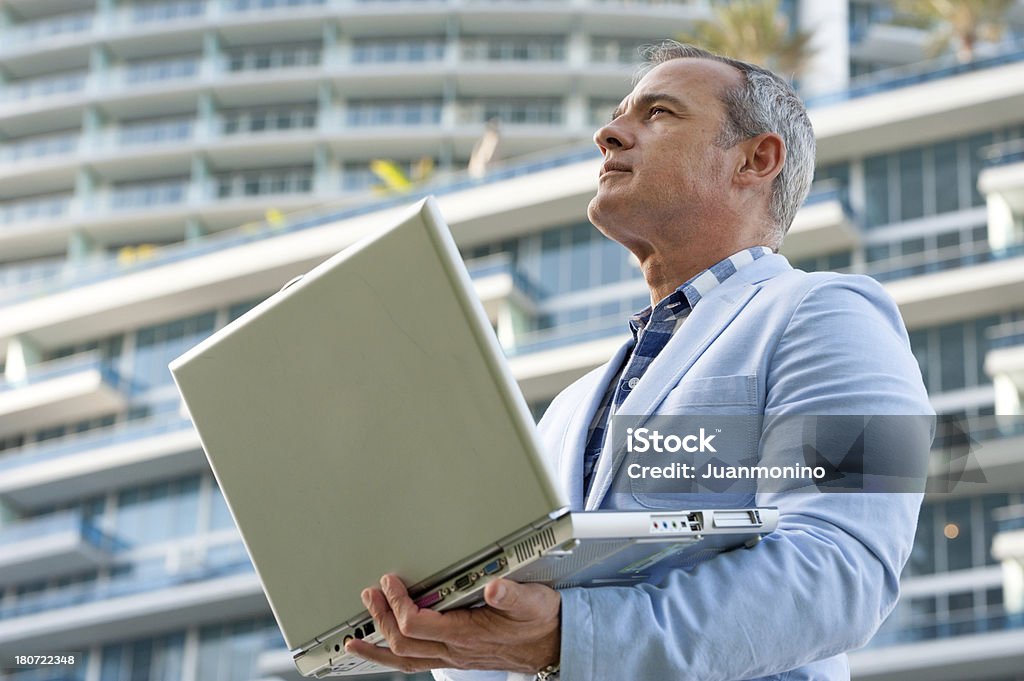 Business Mann - Lizenzfrei Blick nach oben Stock-Foto