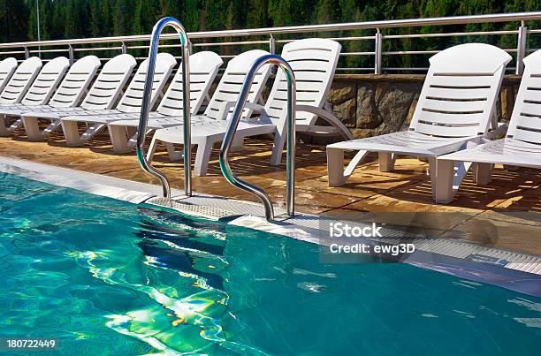 Swimmingpool Im Freien Stockfoto und mehr Bilder von Blau - Blau, Boden, Eingang