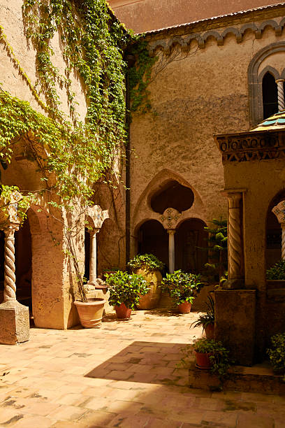 istock Patio of Mediterranean villa. 180722977