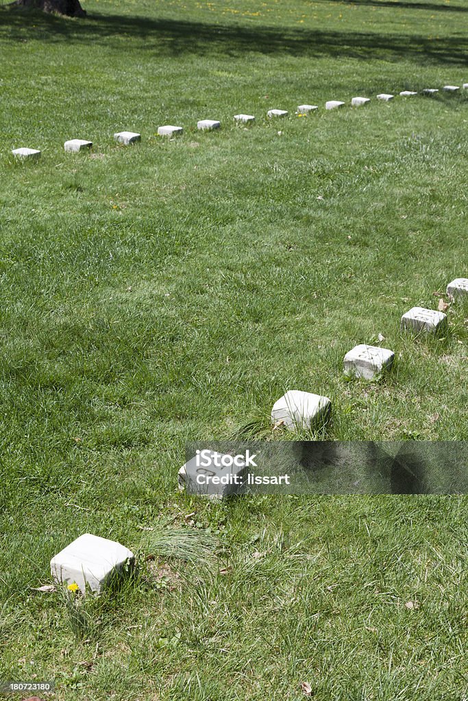 Simple numerados Graves en Gettysburg: fondo - Foto de stock de Cementerio libre de derechos