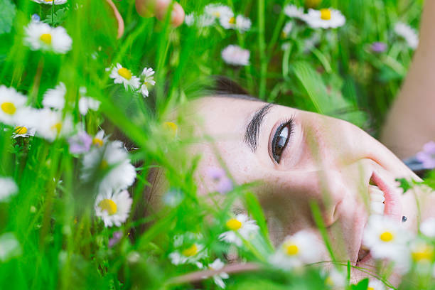 istock Girl enjoy the nature 180723716