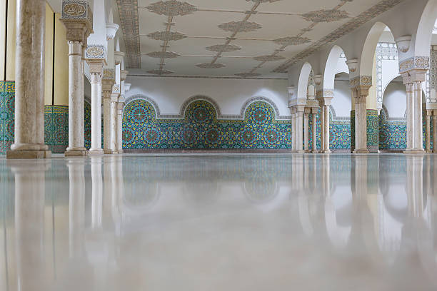 内側のモスク - marbled effect shiny marble morocco ストックフォトと画像